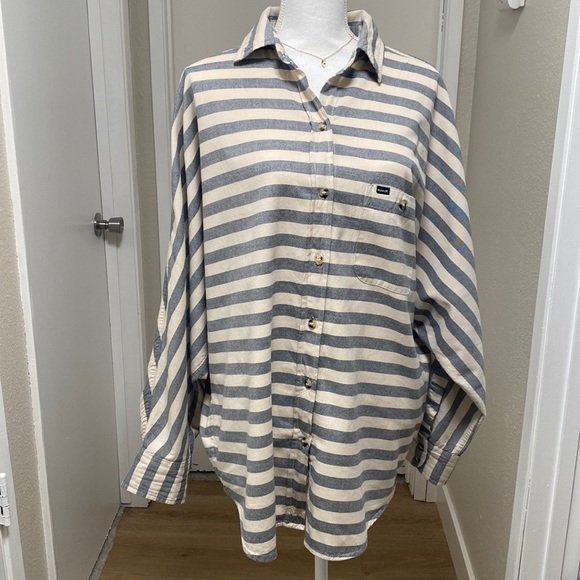 Hurley Tops - Hurley Ex-Boyfriend fit Wilson shirt